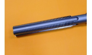 Usinage tarauds spéciaux